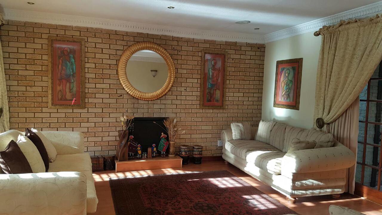 Lily White Guest House Centurion Zewnętrze zdjęcie